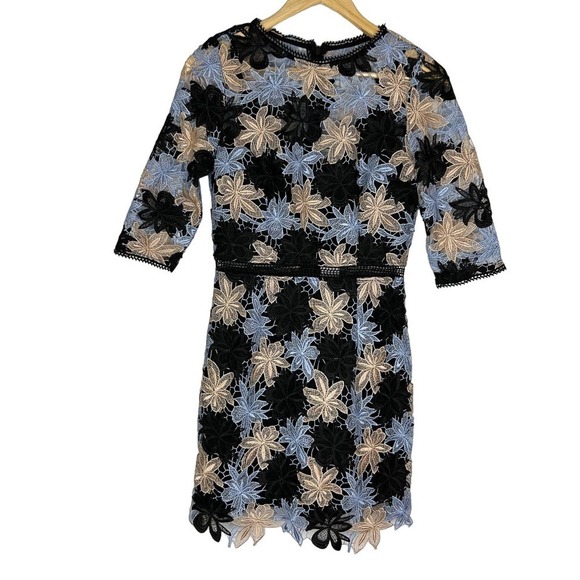 NWT Minuet Floral Lace BLUE, Black, Off White Flowers Dress Medium - Picture 1 of 9